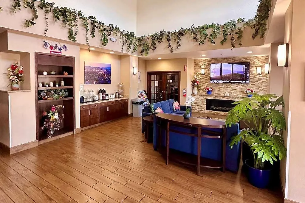 **** Hotel Baymont By Wyndham Phoenix North United States